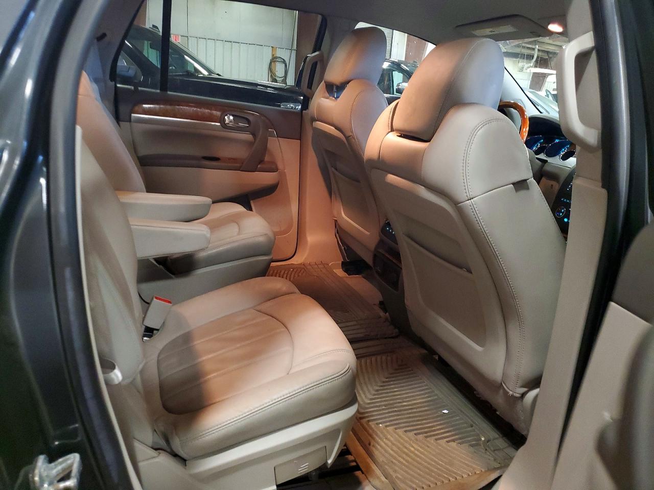 2011 BUICK ENCLAVE CXL photo 11