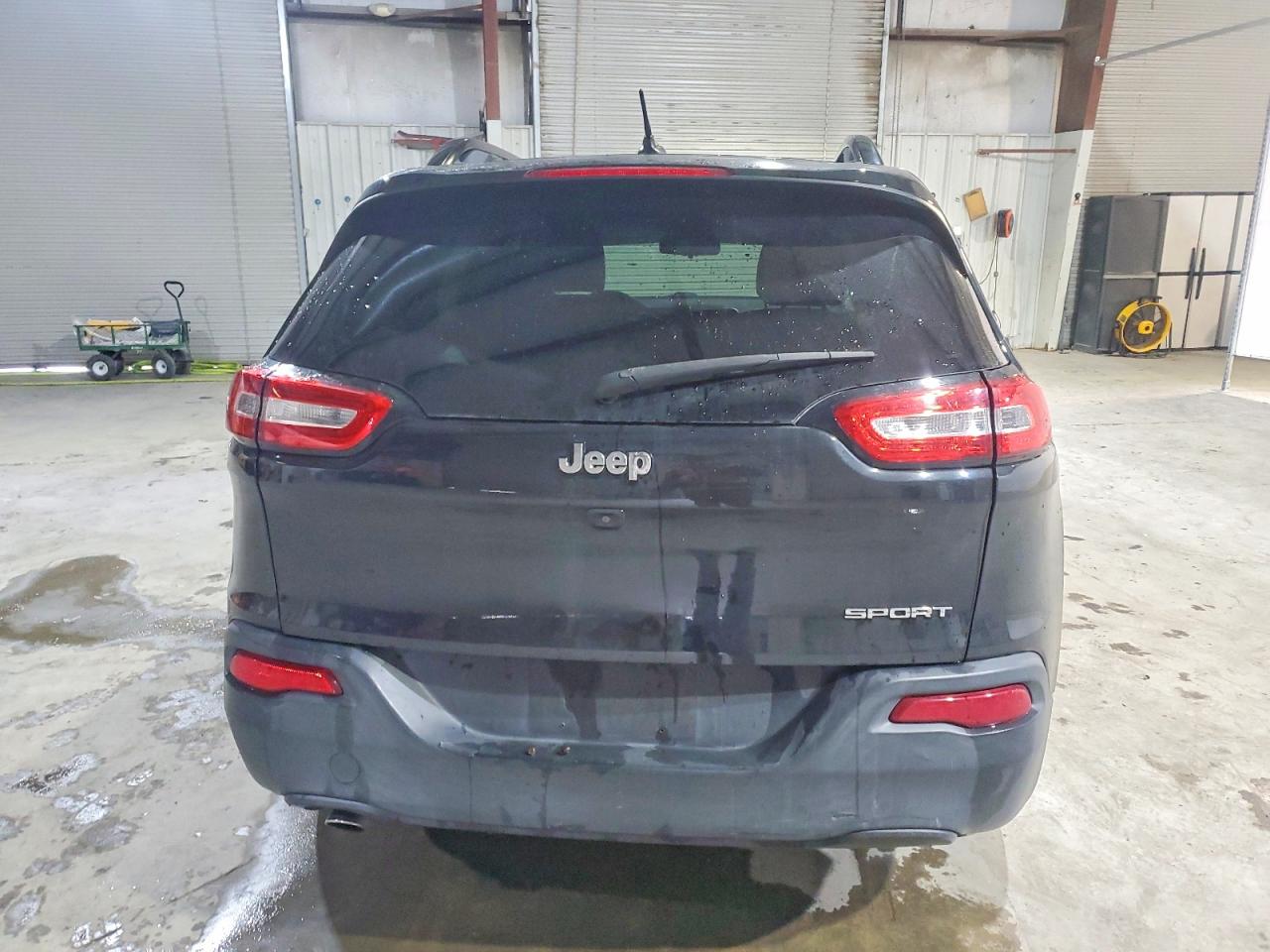 2016 JEEP CHEROKEE SPORT photo 6