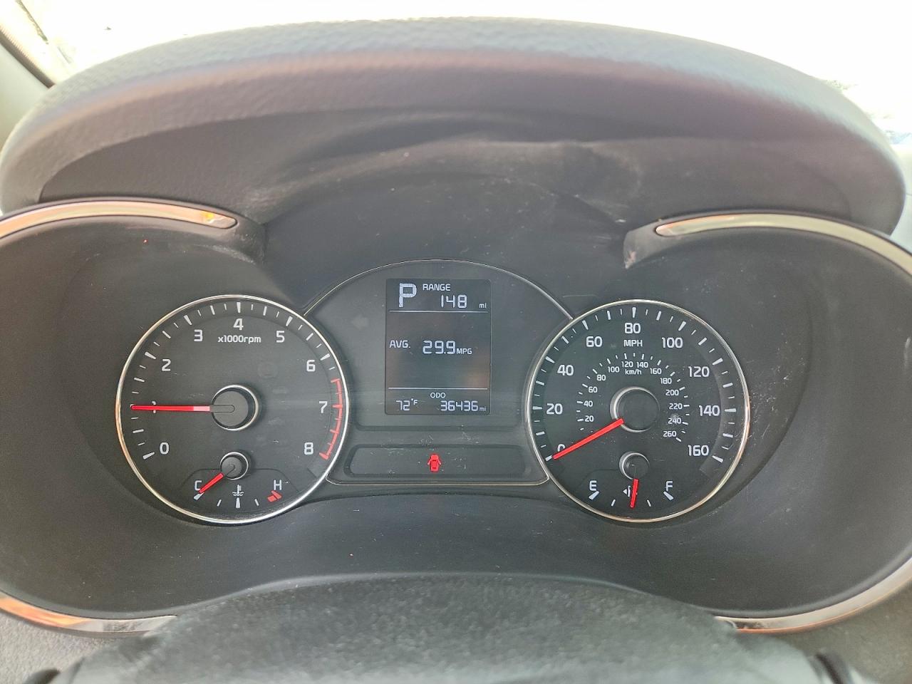2017 KIA FORTE LX photo 9