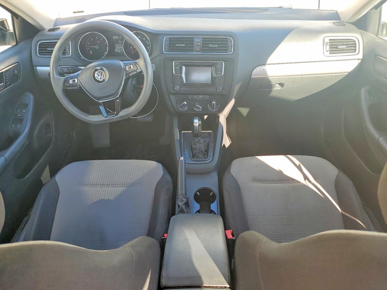 2017 VOLKSWAGEN JETTA S photo 8