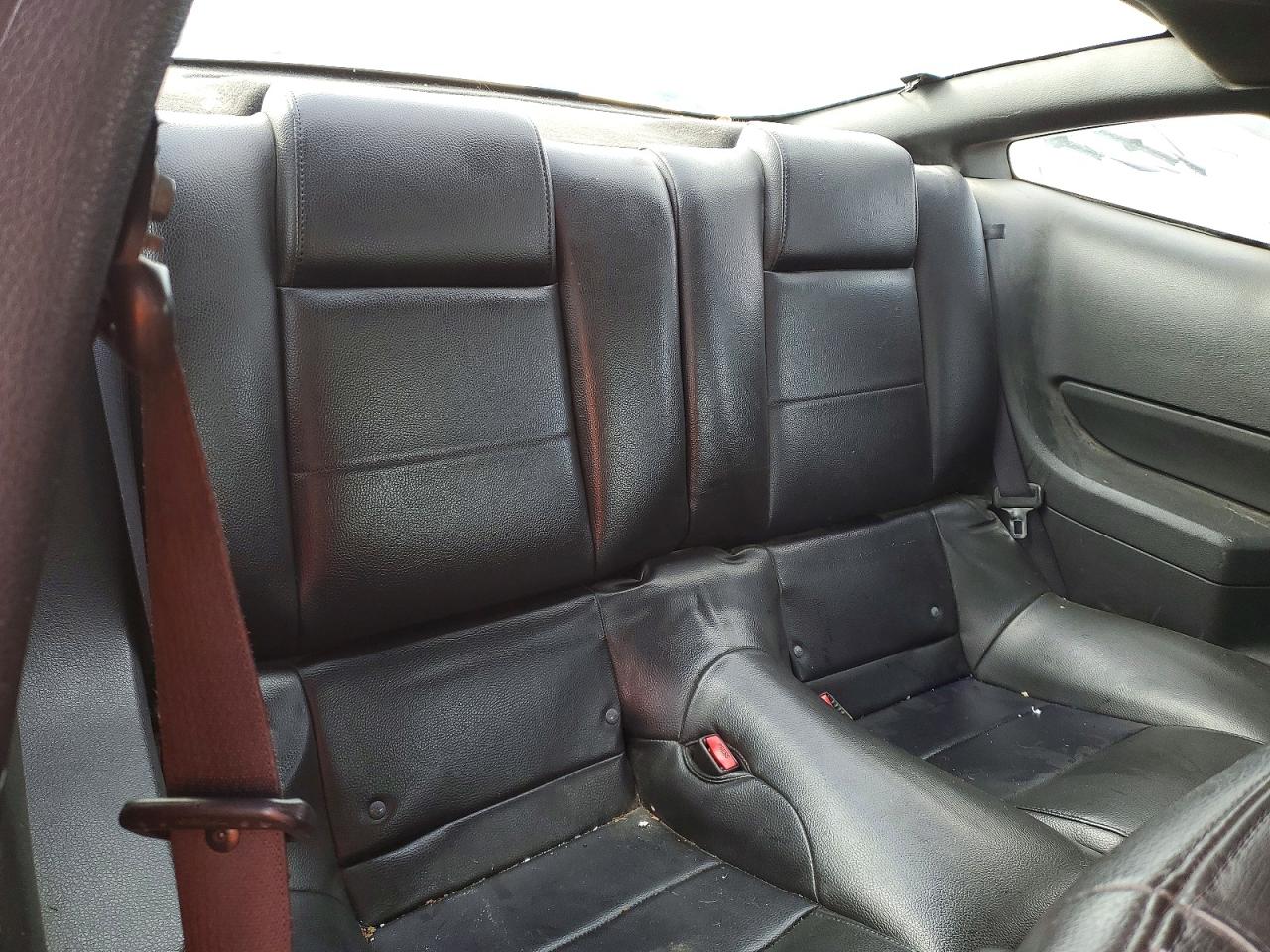 2005 FORD MUSTANG photo 10