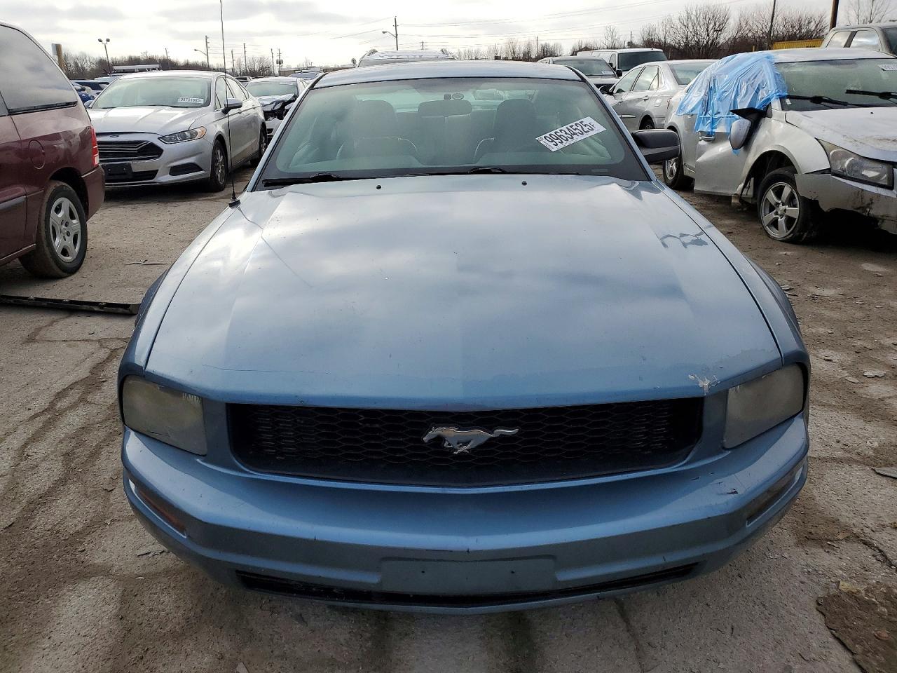 2005 FORD MUSTANG photo 5