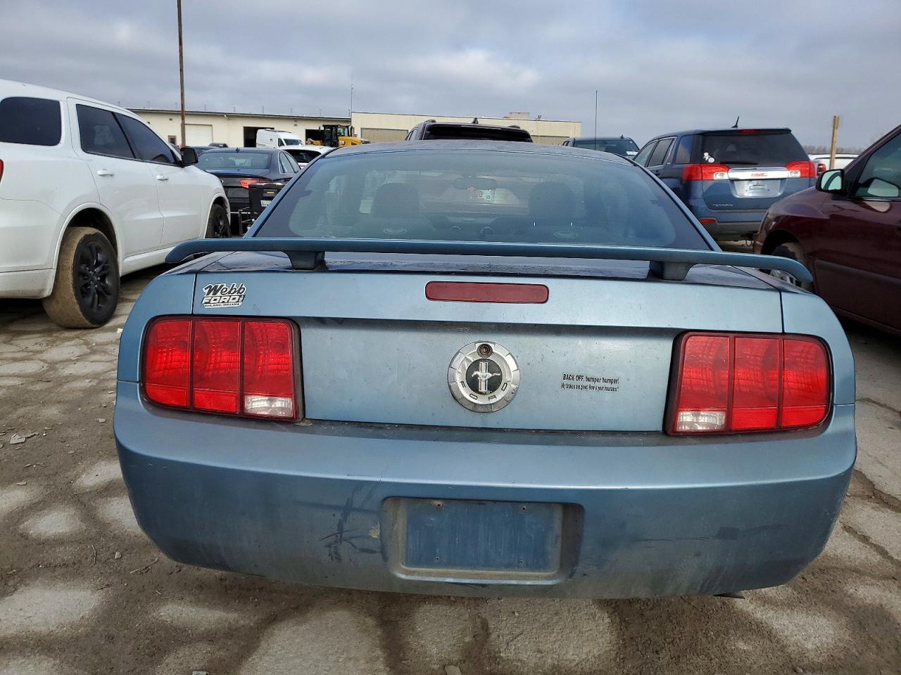 2005 FORD MUSTANG photo 6