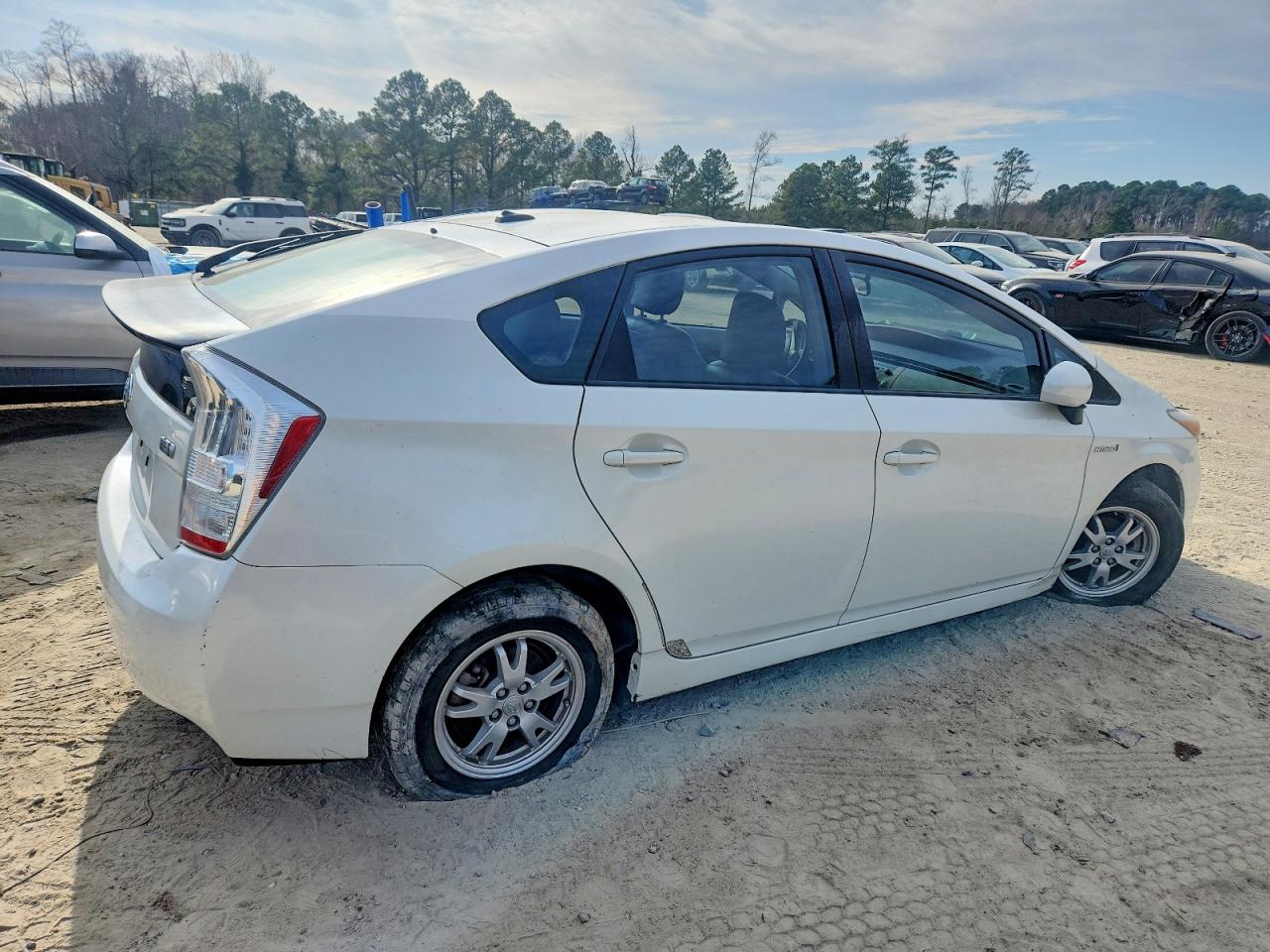 2011 TOYOTA PRIUS photo 3