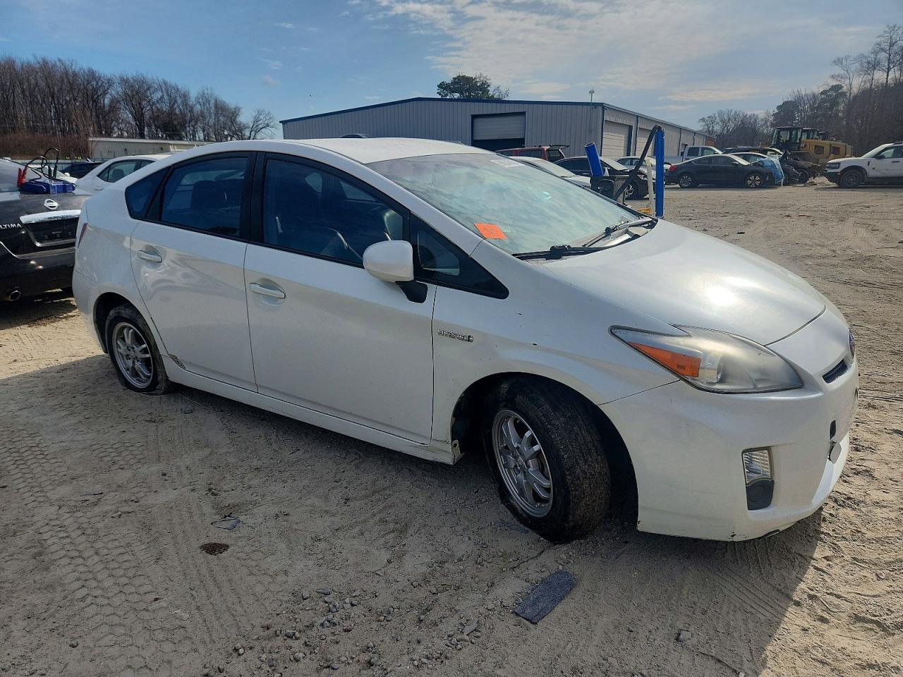 2011 TOYOTA PRIUS photo 4