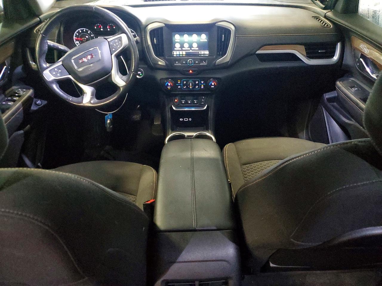 2018 GMC TERRAIN SLE photo 8
