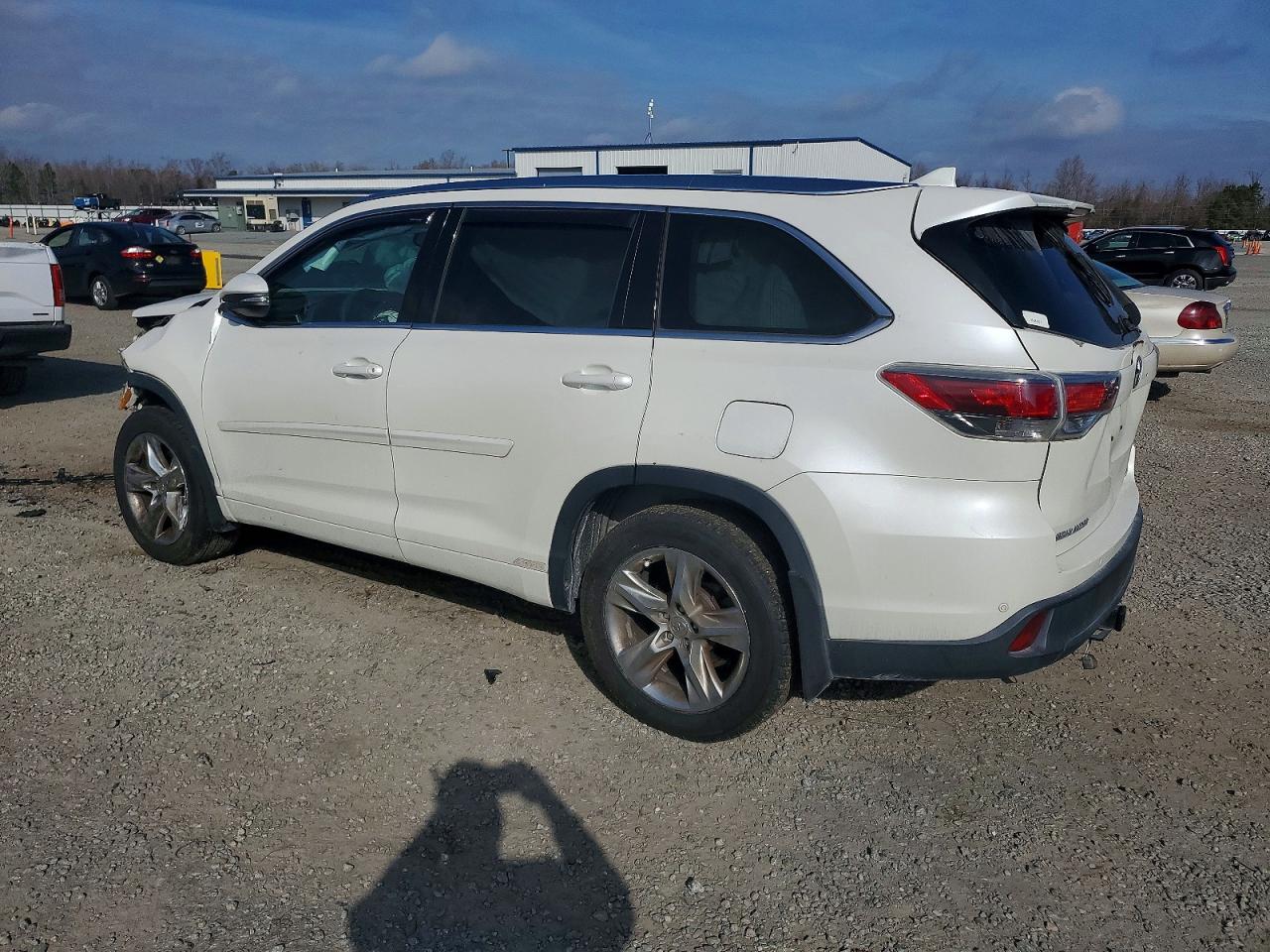 2014 TOYOTA HIGHLANDER LIMITED photo 2