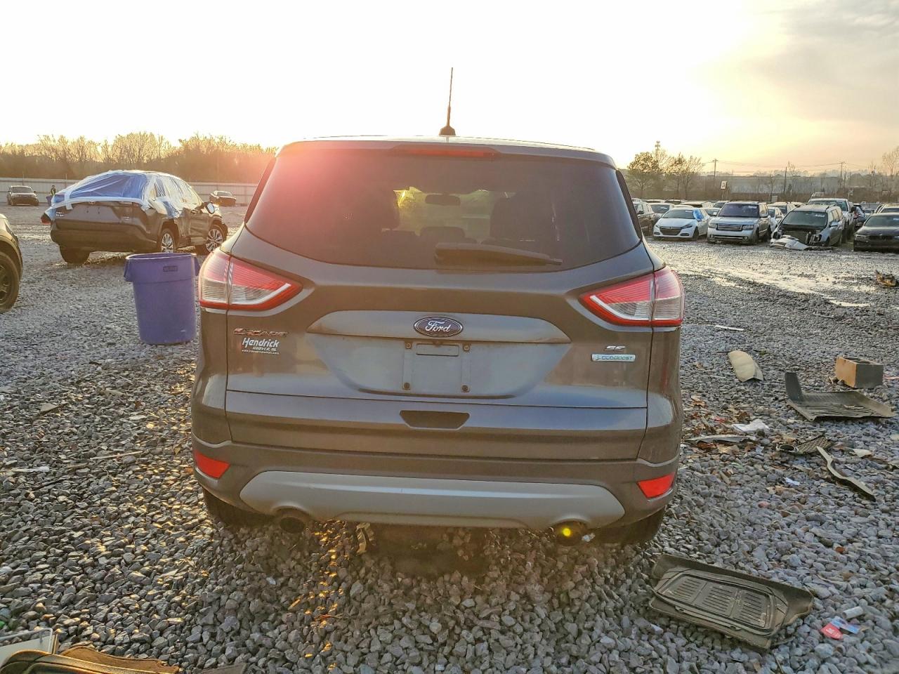 2015 FORD ESCAPE SE photo 6