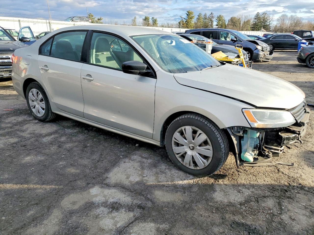 2012 VOLKSWAGEN JETTA BASE photo 4