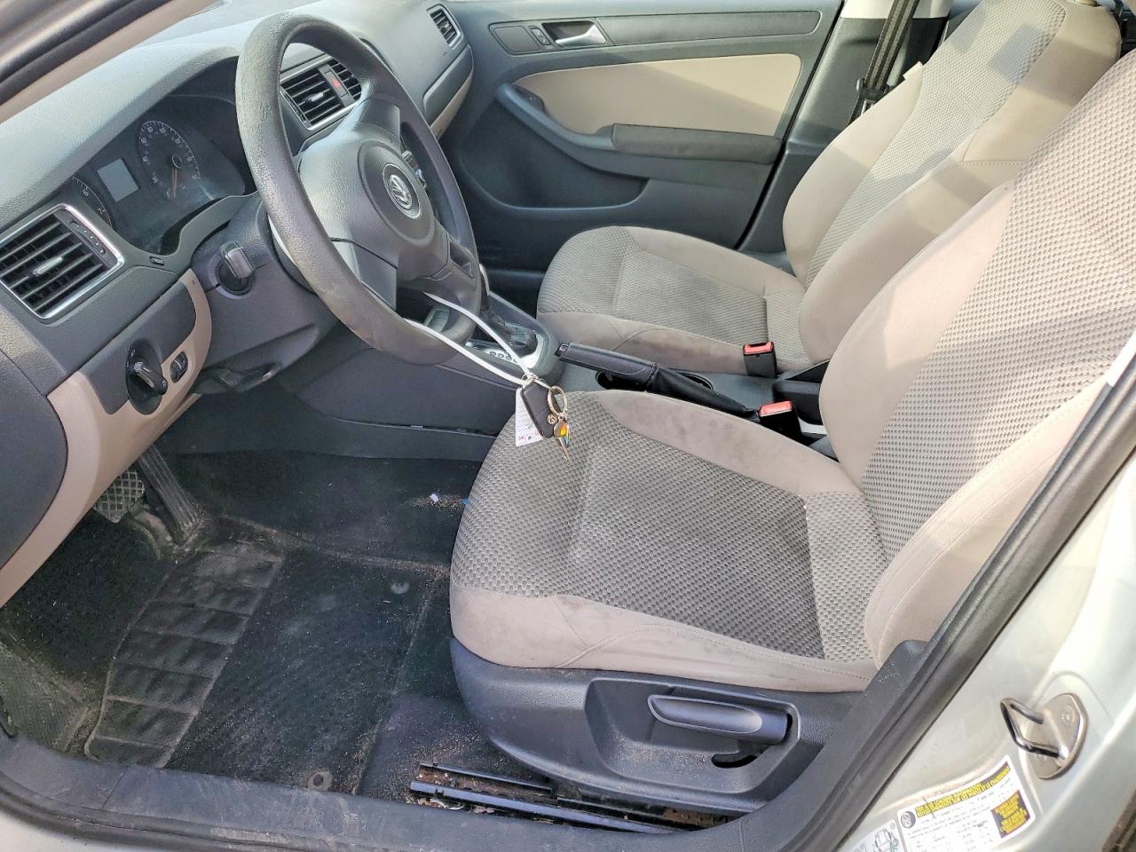 2012 VOLKSWAGEN JETTA BASE photo 7