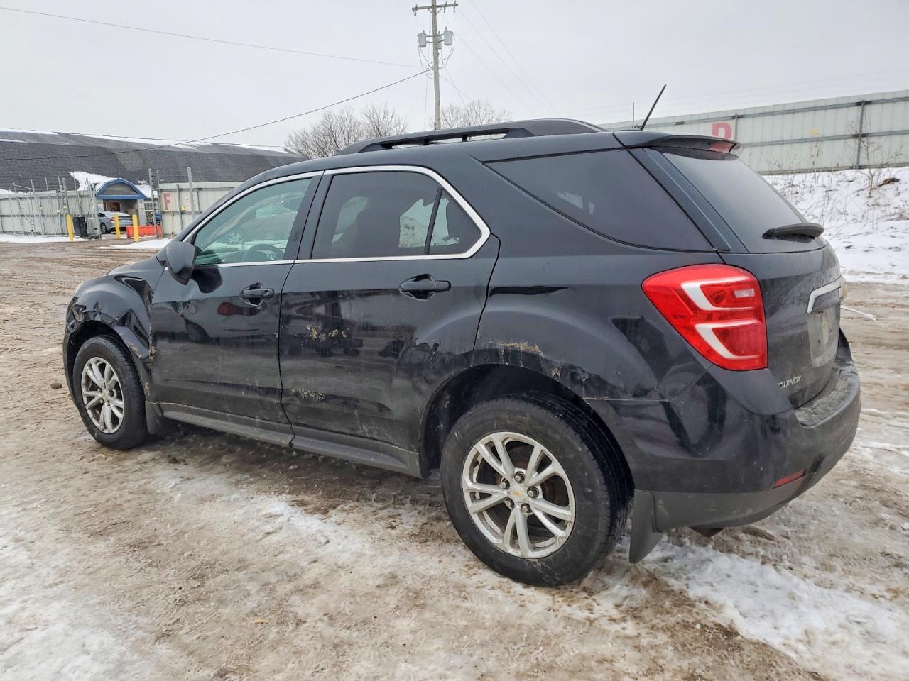 2017 CHEVROLET EQUINOX LT photo 2