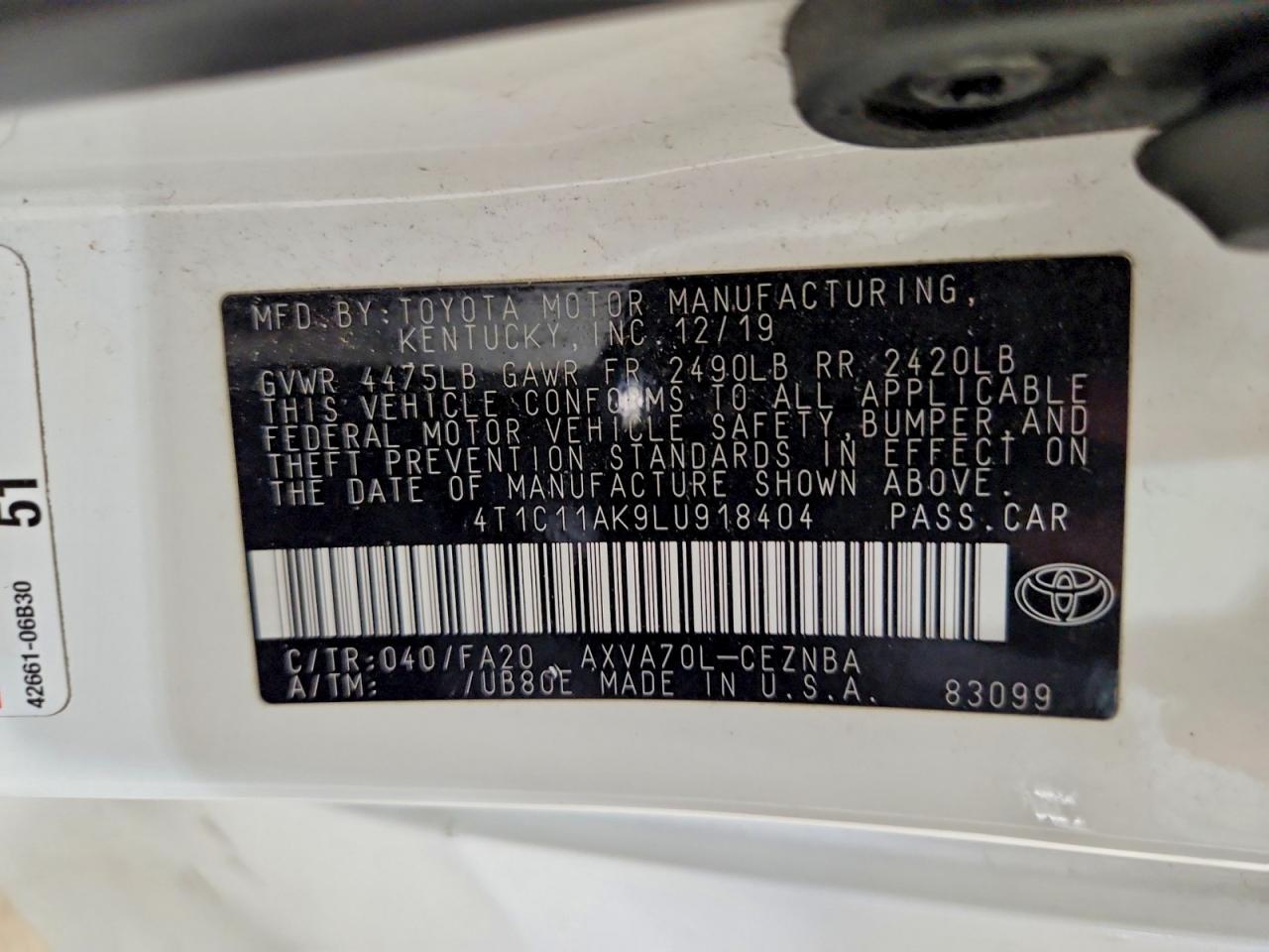 2020 TOYOTA CAMRY LE photo 23