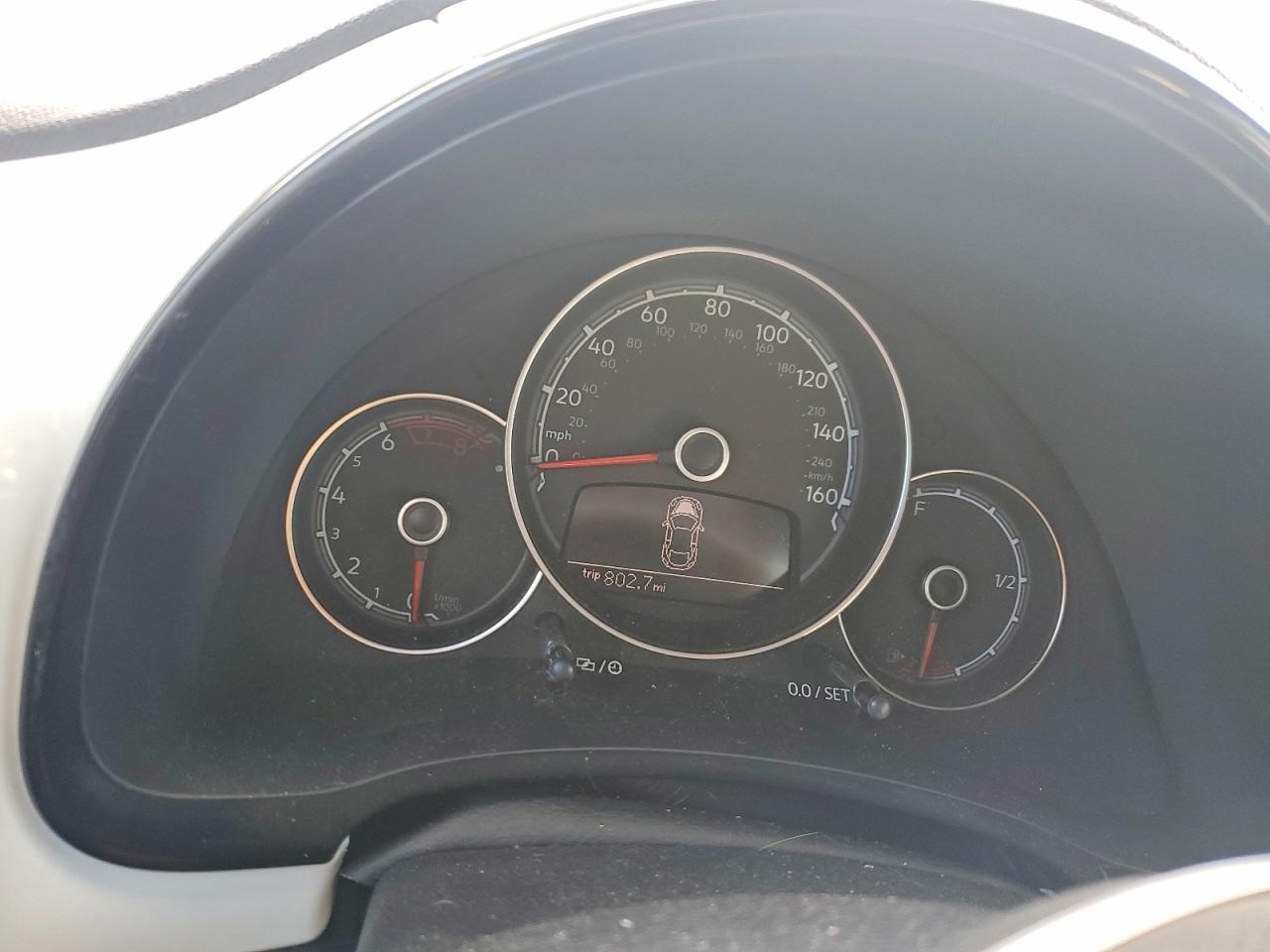 2017 VOLKSWAGEN BEETLE 1.8T photo 9