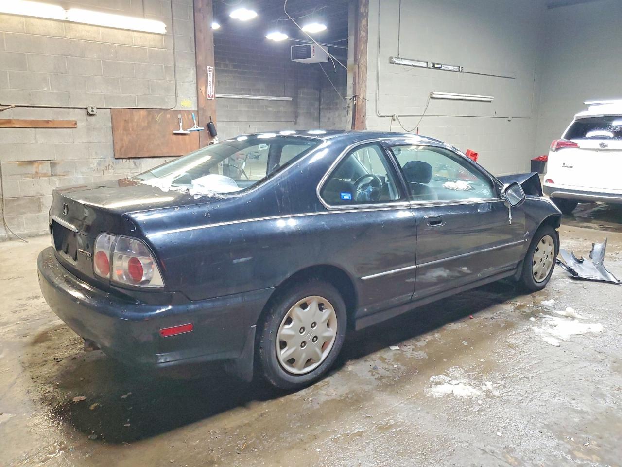 1997 HONDA ACCORD LX photo 3