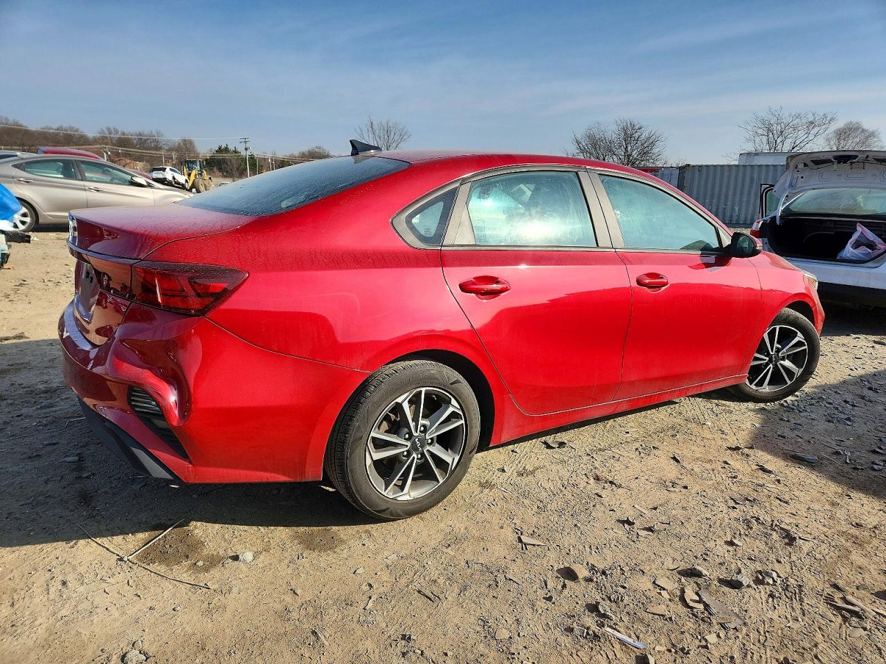 2023 KIA FORTE photo 3