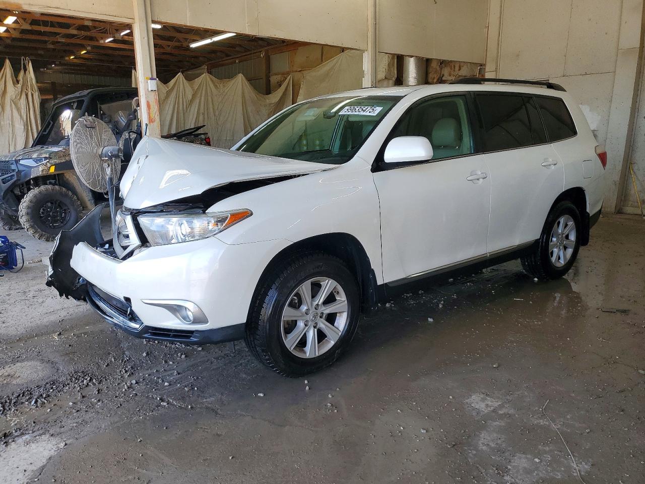 2013 TOYOTA HIGHLANDER
