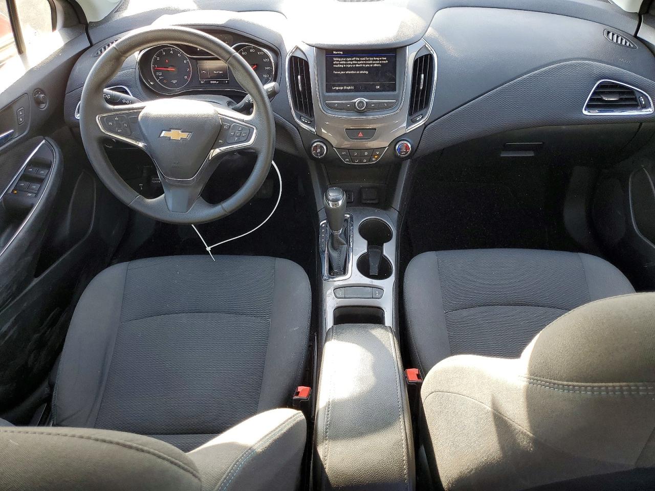 2019 CHEVROLET CRUZE LT photo 8