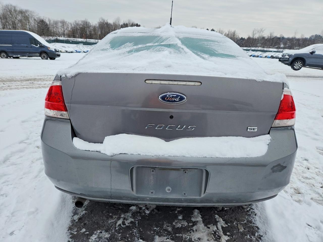 2009 FORD FOCUS SE photo 6