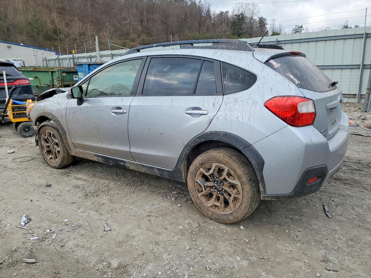 2017 SUBARU CROSSTREK PREMIUM photo 2