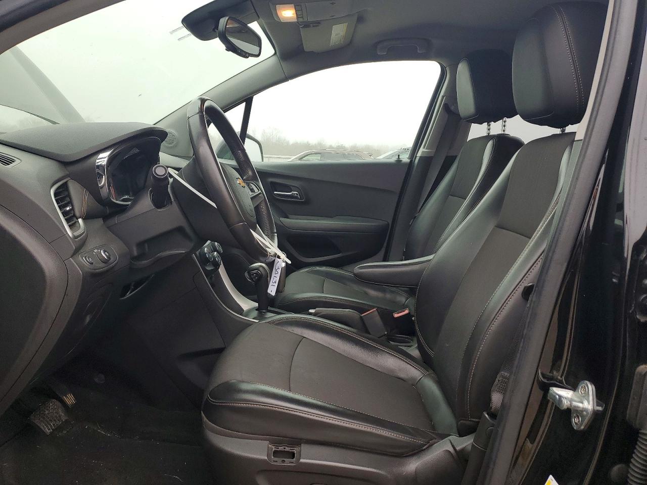 2019 CHEVROLET TRAX 1LT photo 7
