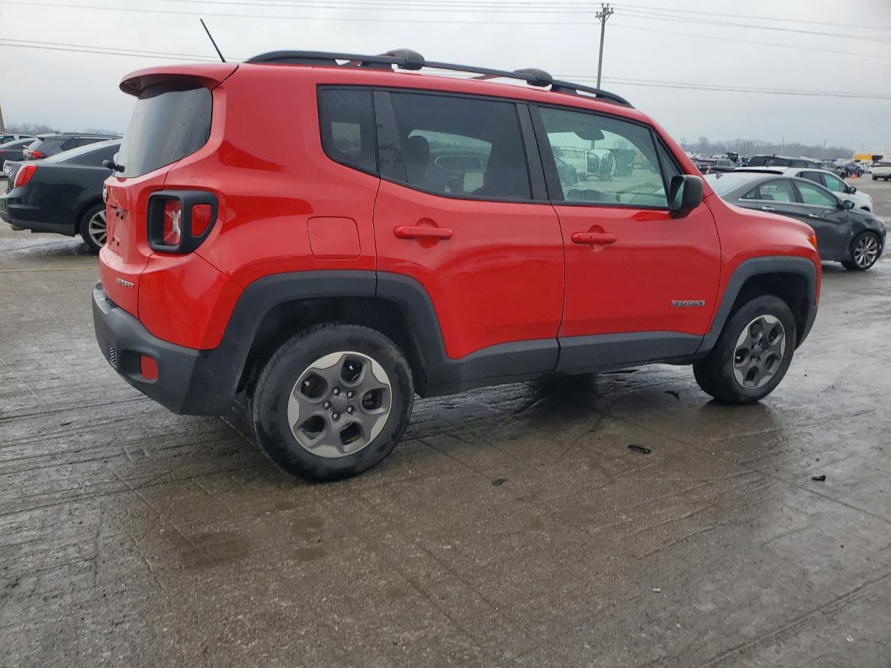 2017 JEEP RENEGADE SPORT photo 3