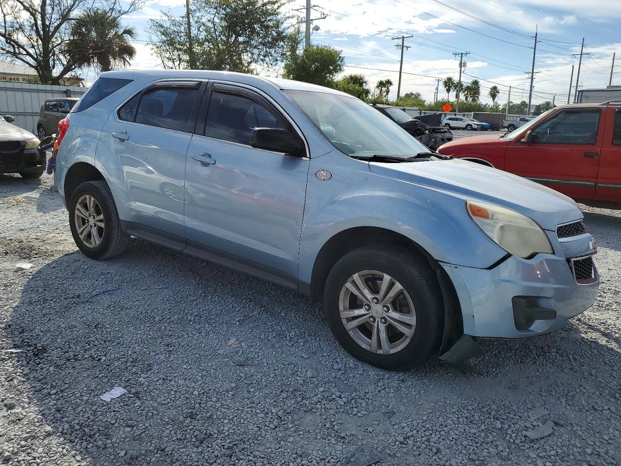 2015 CHEVROLET EQUINOX LS photo 4