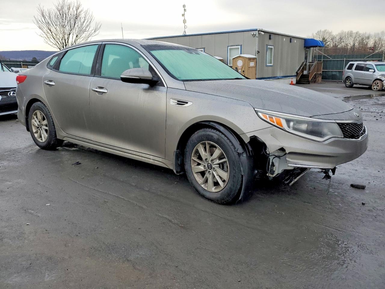 2016 KIA OPTIMA LX photo 4