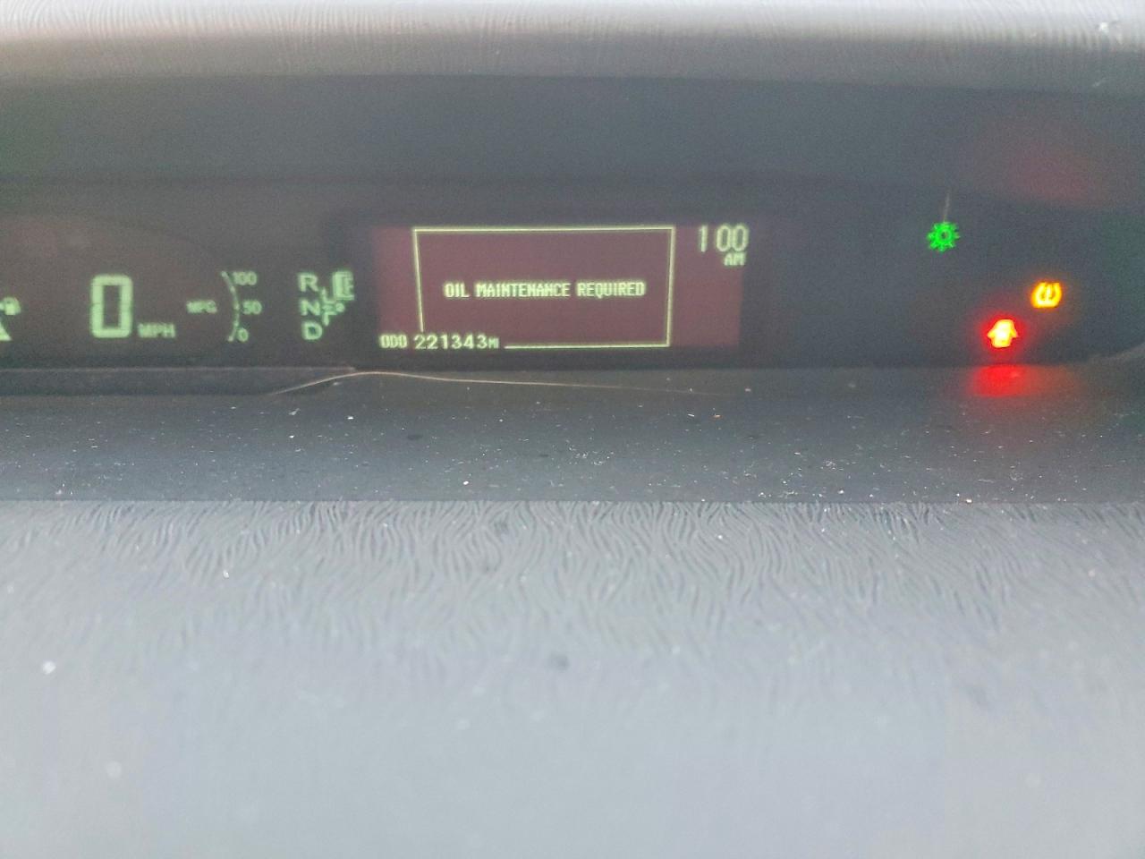 2010 TOYOTA PRIUS photo 9