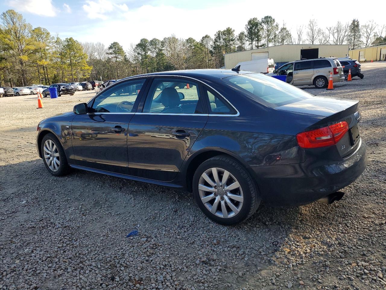 2015 AUDI A4 PREMIUM photo 2