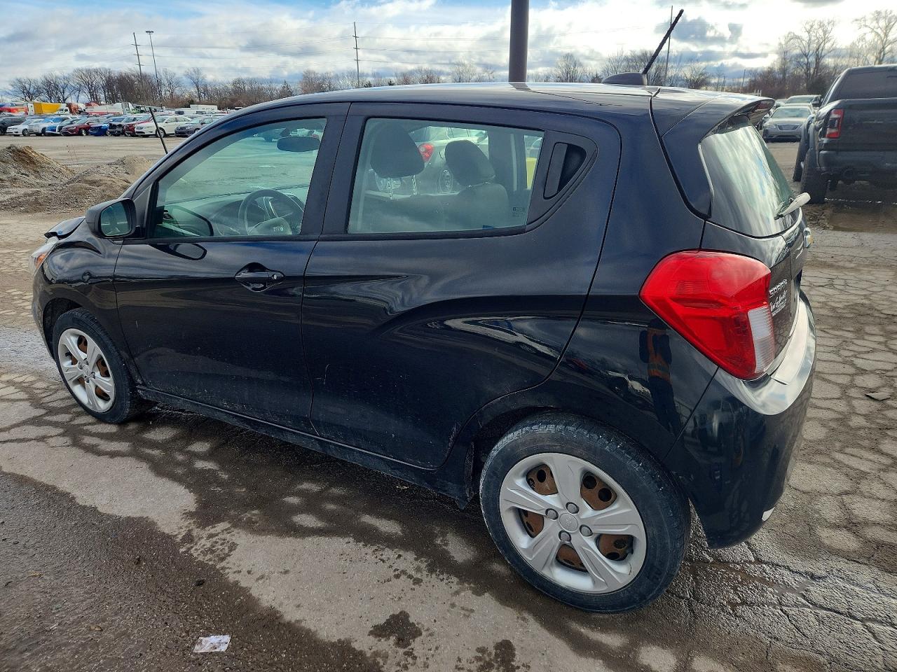 2020 CHEVROLET SPARK LS photo 2