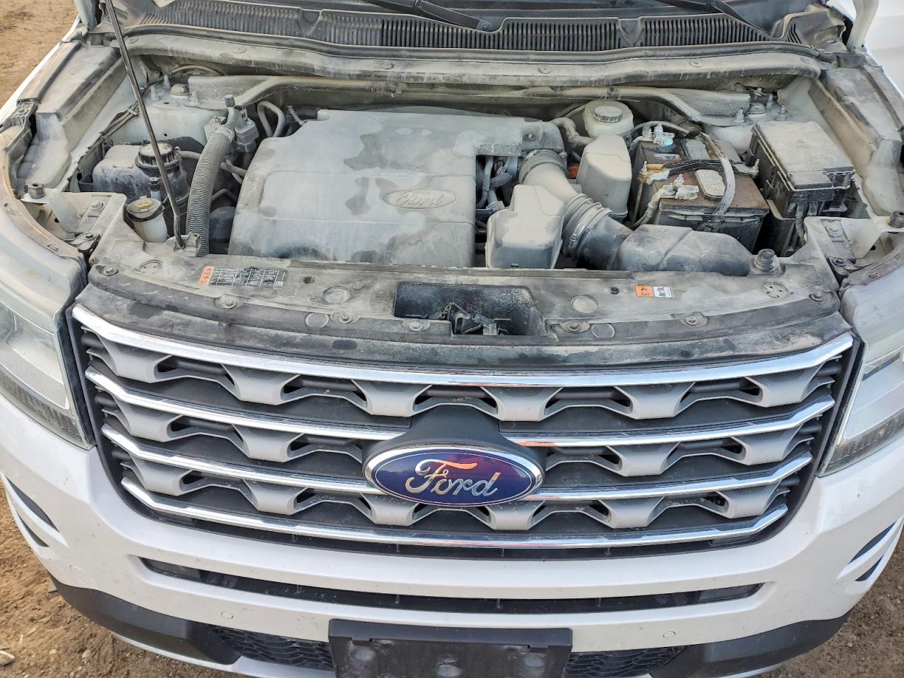 2016 FORD EXPLORER XLT photo 23