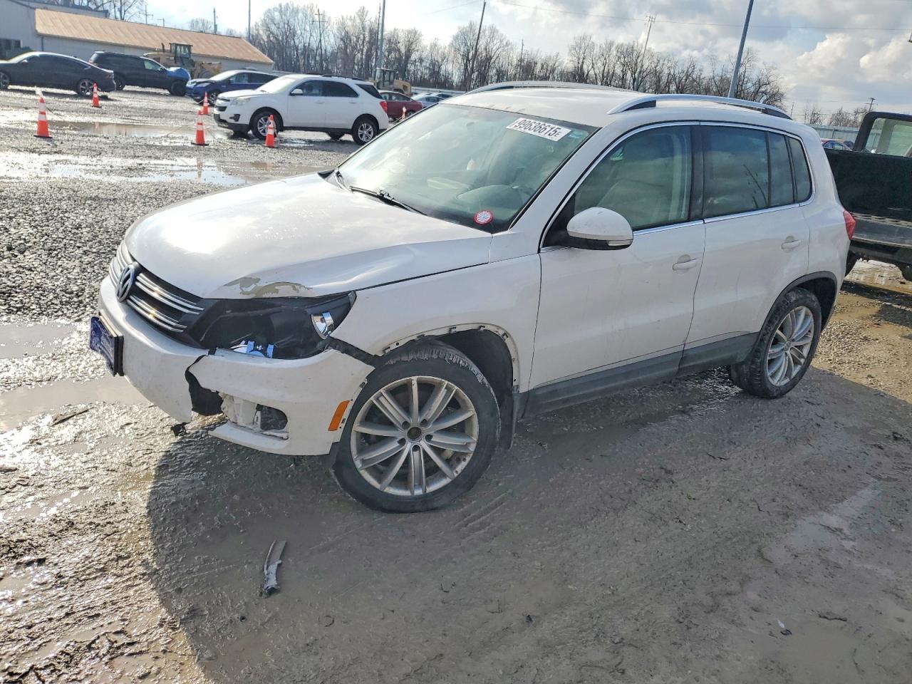 2013 VOLKSWAGEN TIGUAN