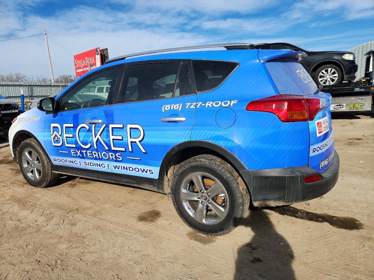 2015 TOYOTA RAV4 XLE photo 2