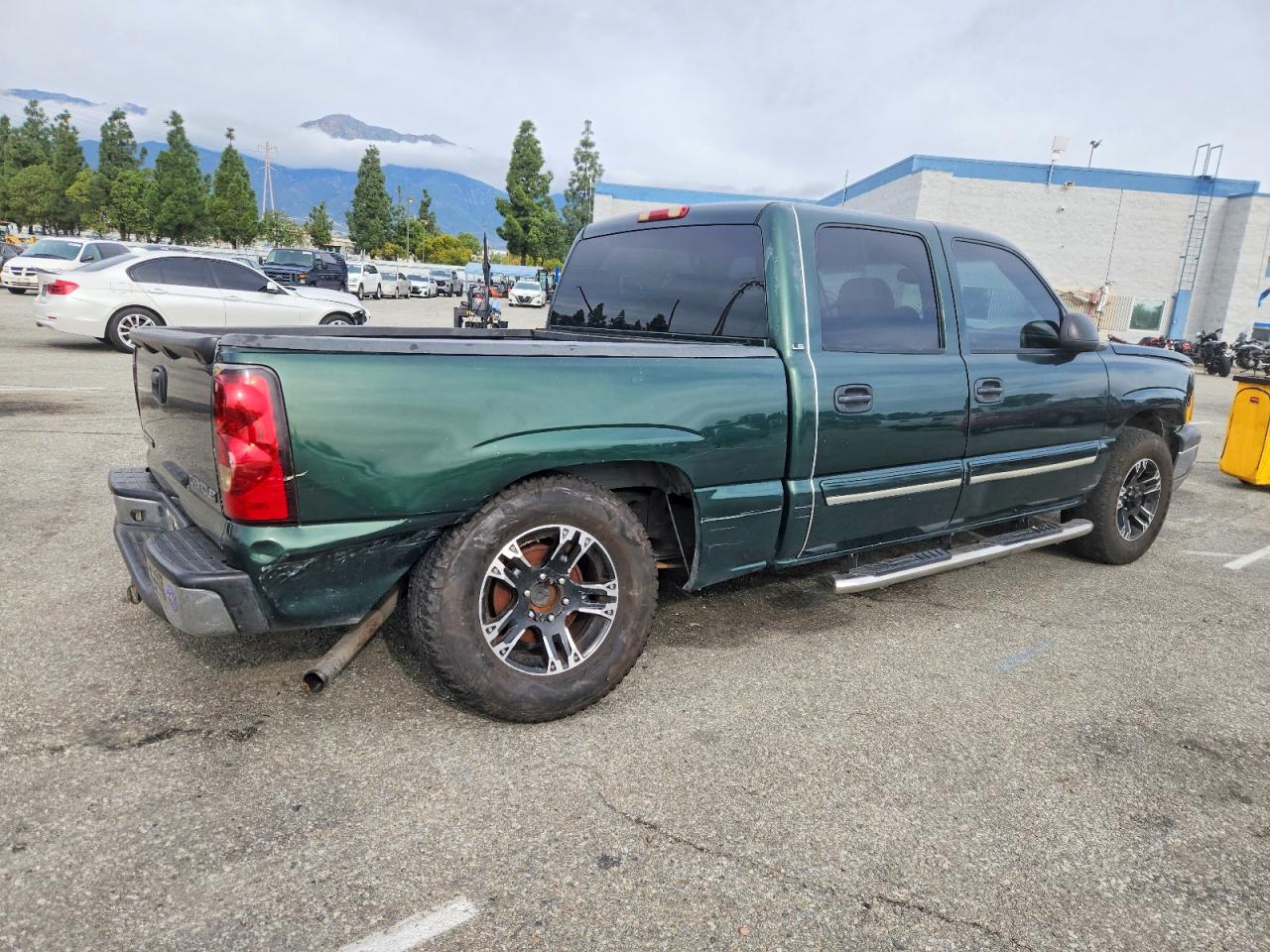 2005 CHEVROLET SILVERADO C1500 photo 3