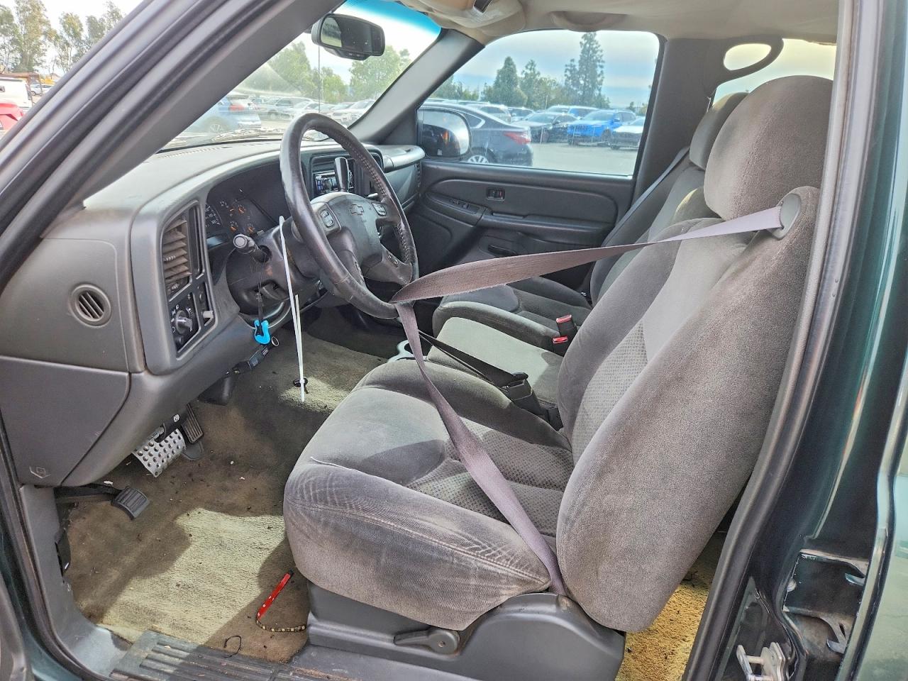 2005 CHEVROLET SILVERADO C1500 photo 7