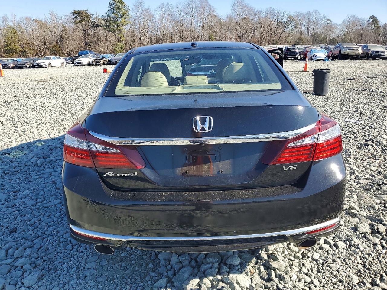 2016 HONDA ACCORD EXL photo 6