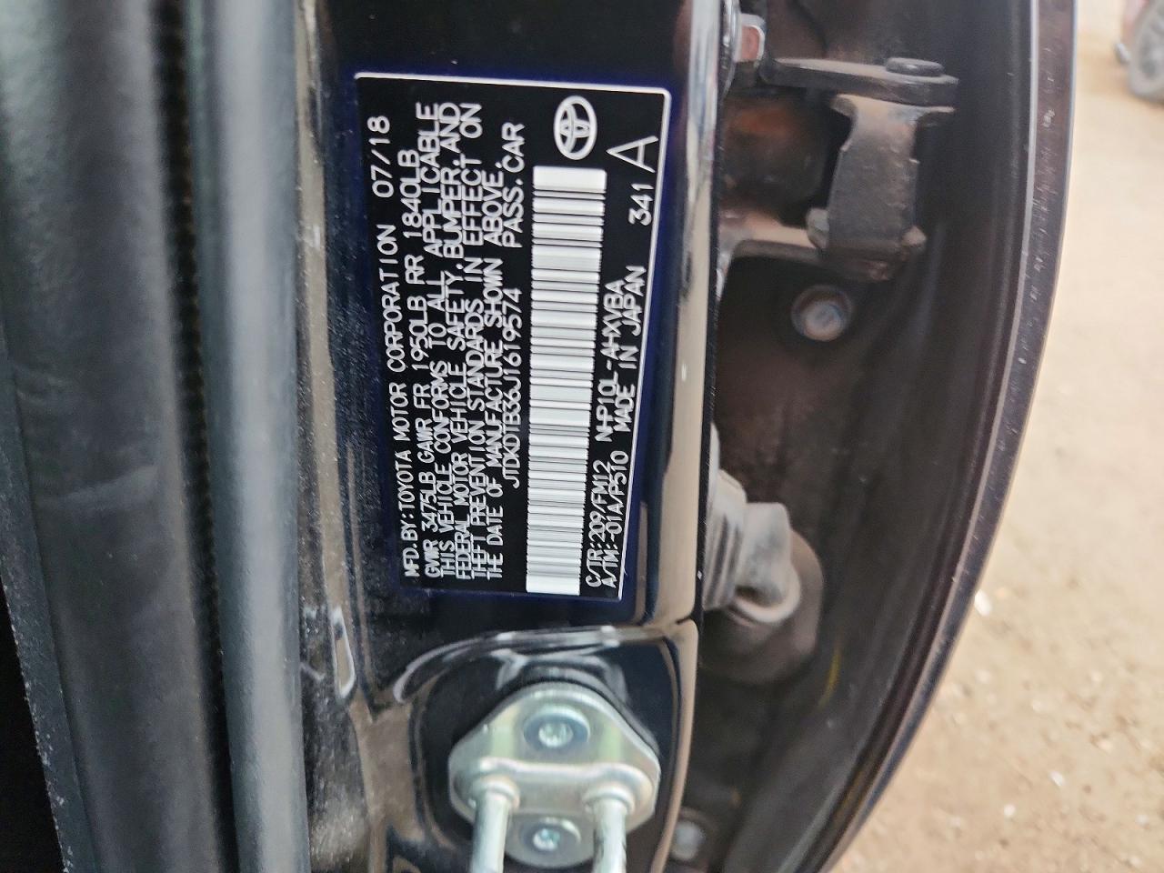 2018 TOYOTA PRIUS C photo 13