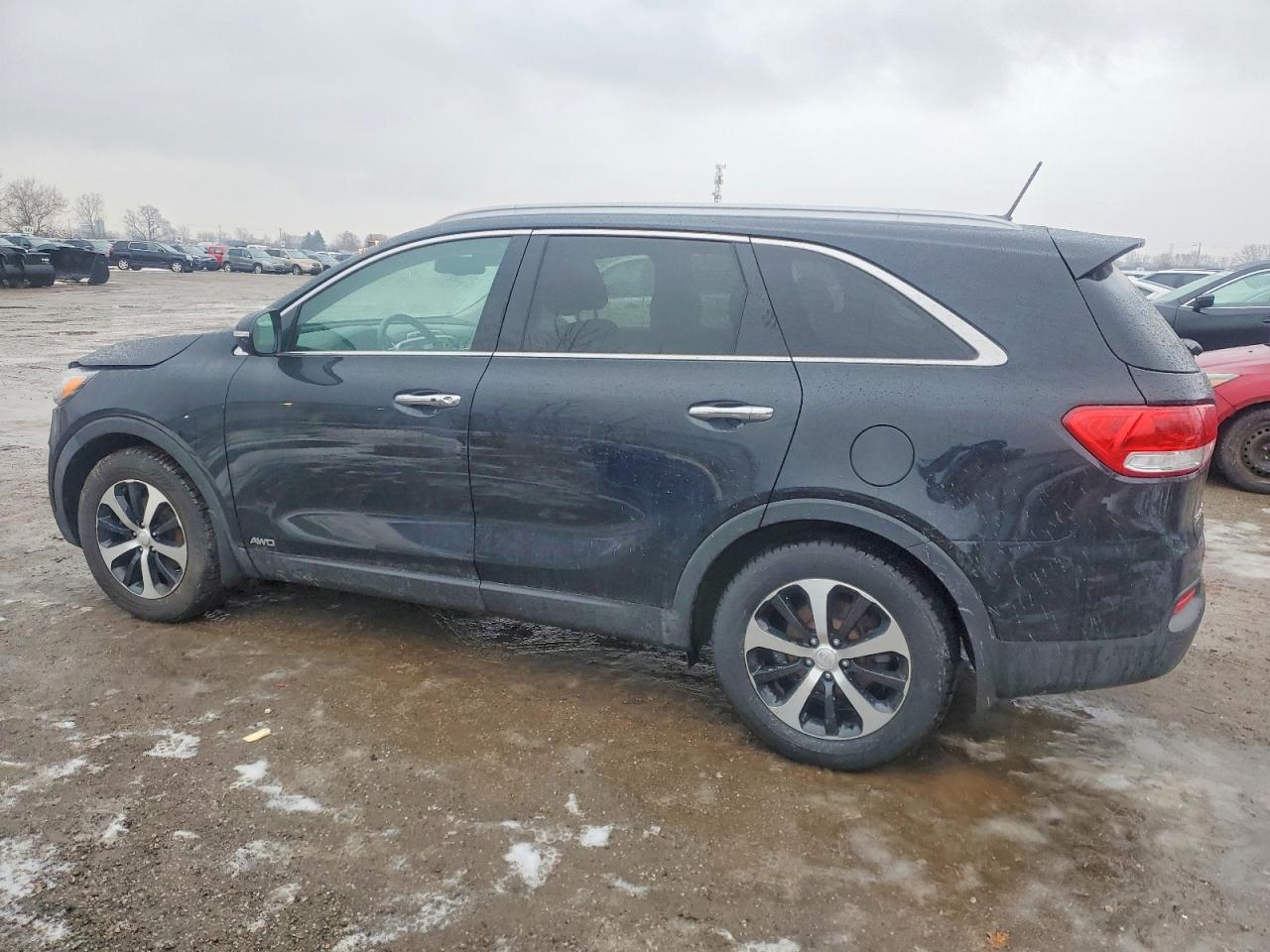 2016 KIA SORENTO EX photo 2