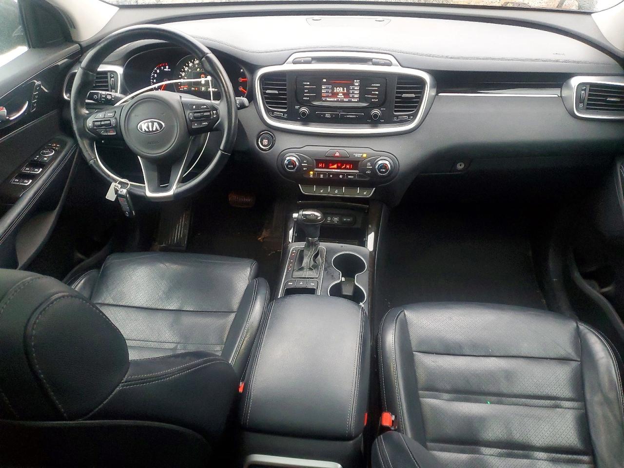 2016 KIA SORENTO EX photo 8