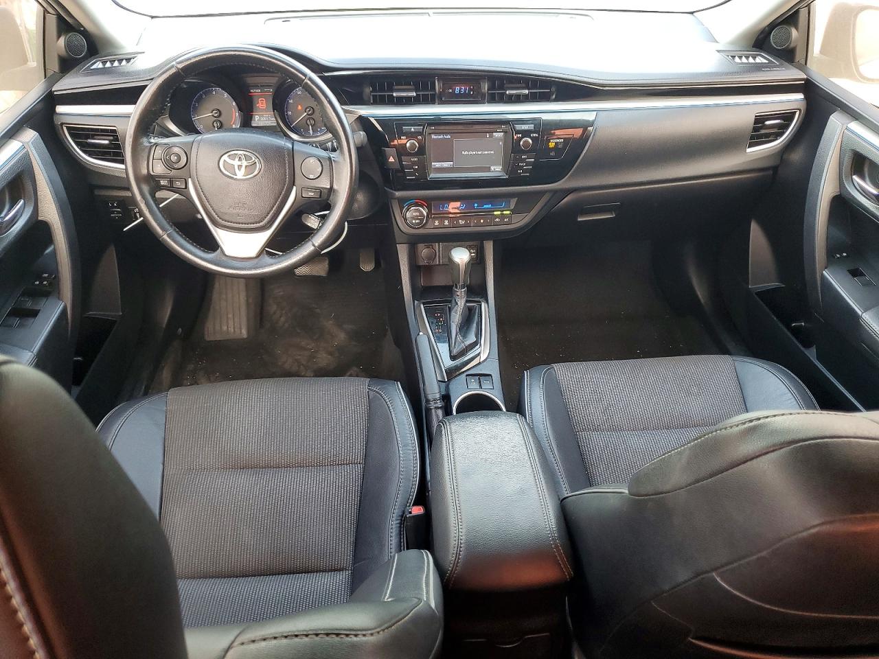 2014 TOYOTA COROLLA L photo 8