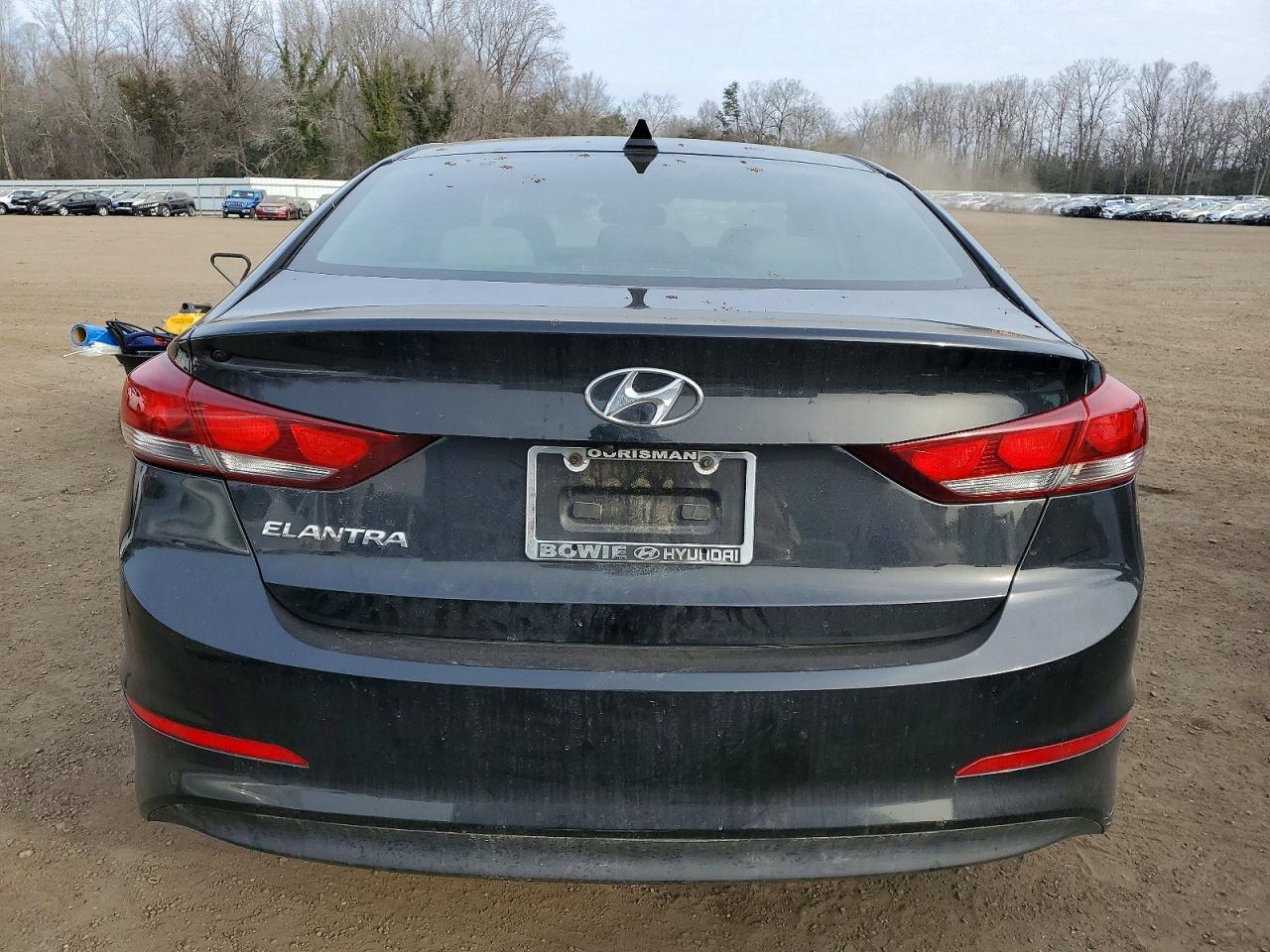 2018 HYUNDAI ELANTRA SEL photo 6