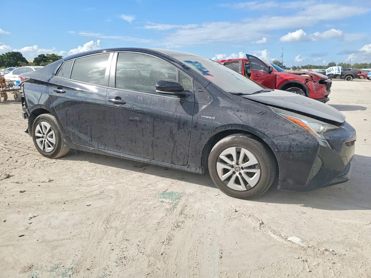 2018 TOYOTA PRIUS photo 4