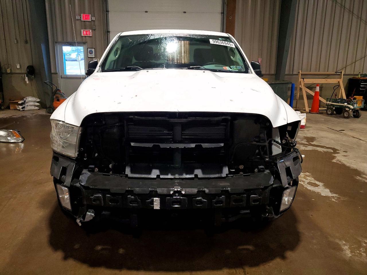 2015 RAM 1500 ST photo 5
