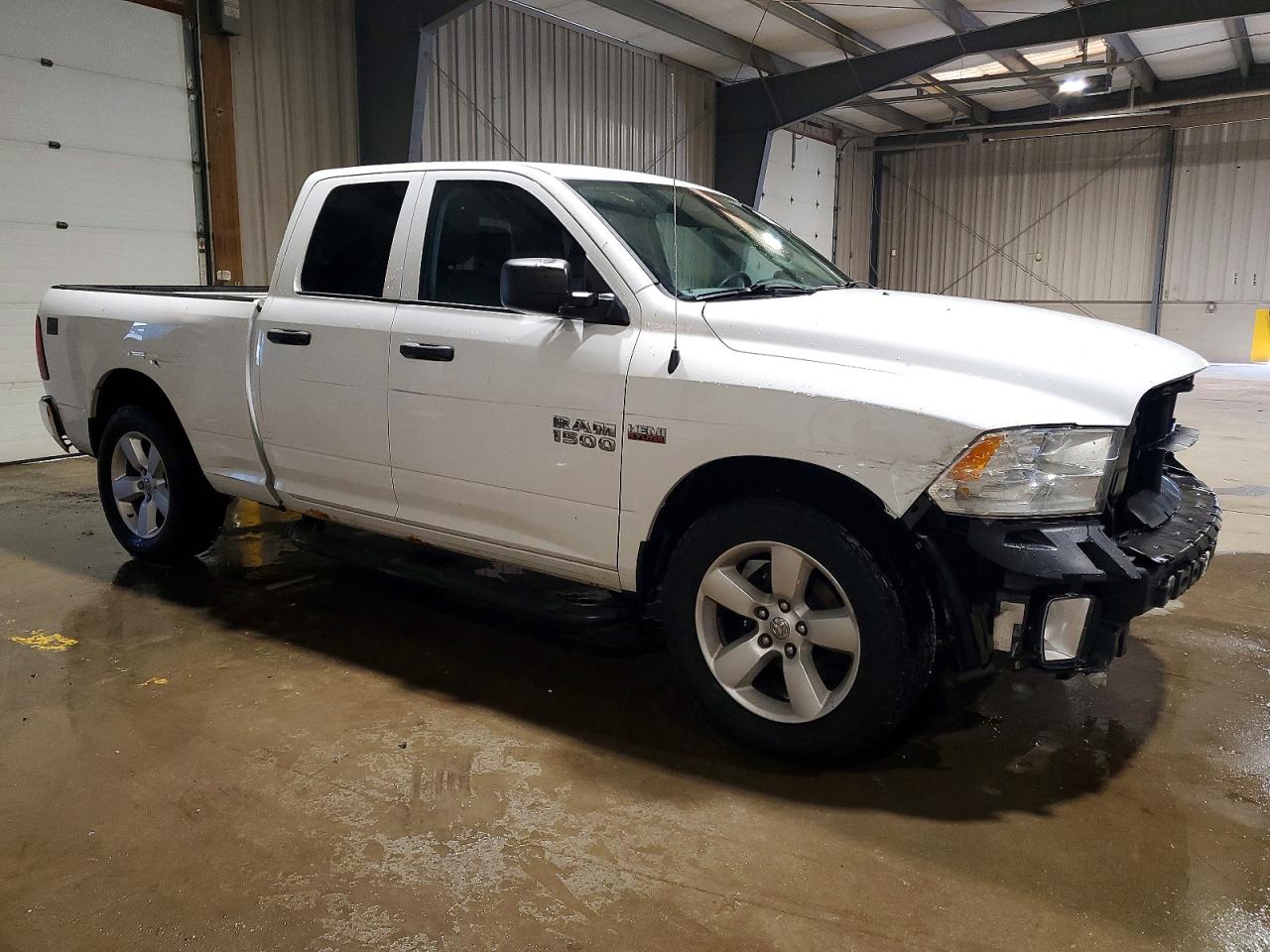 2015 RAM 1500 ST photo 4