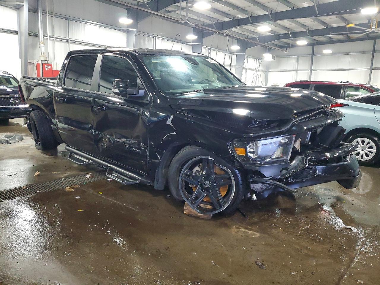 2019 RAM 1500 BIG HORN photo 4