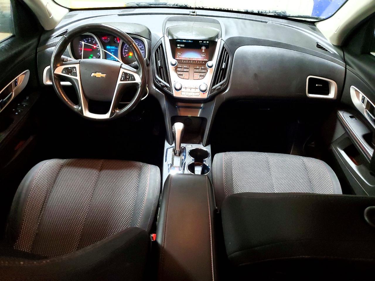 2015 CHEVROLET EQUINOX LT photo 8
