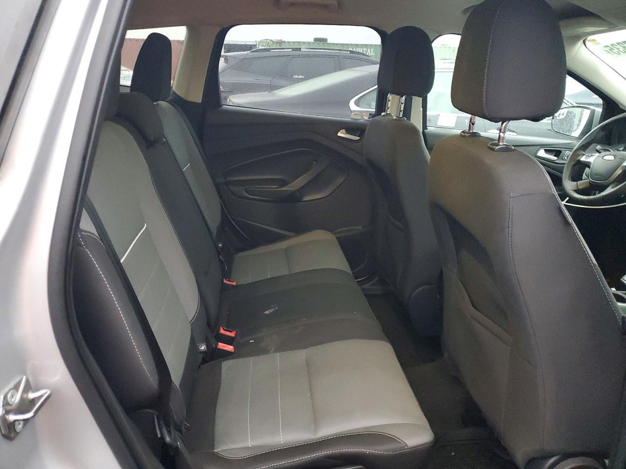2015 FORD ESCAPE SE photo 10