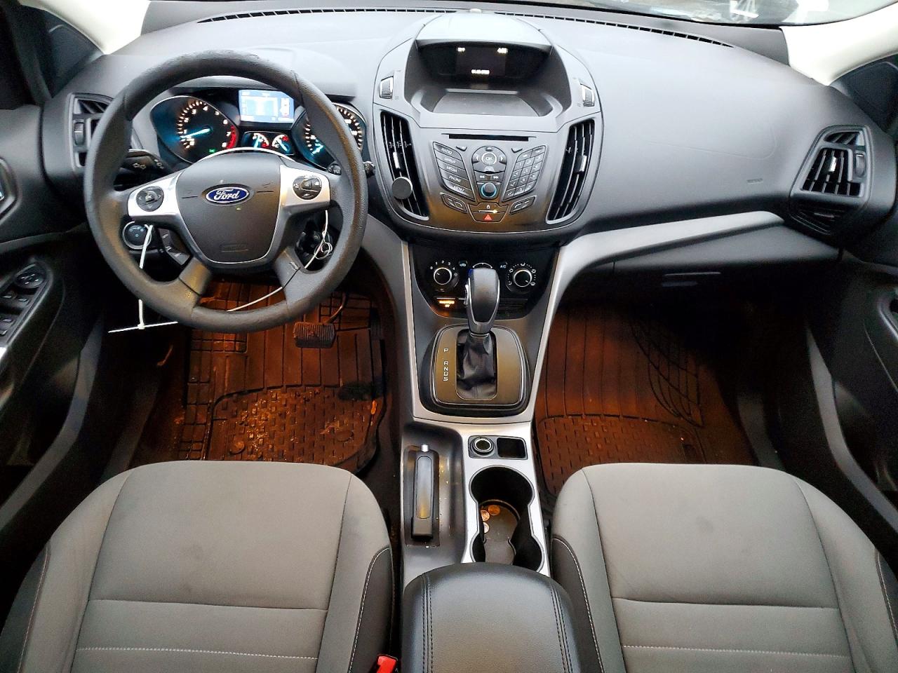 2015 FORD ESCAPE SE photo 8
