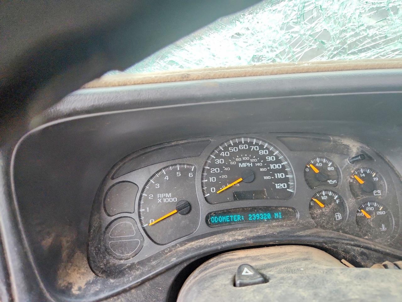 2003 CHEVROLET SILVERADO C2500 HEAVY DUTY photo 9