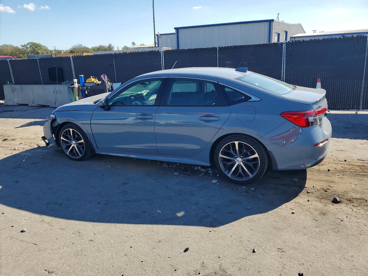 2022 HONDA CIVIC TOURING photo 3
